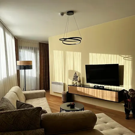 Tria 2 * ズラティボール